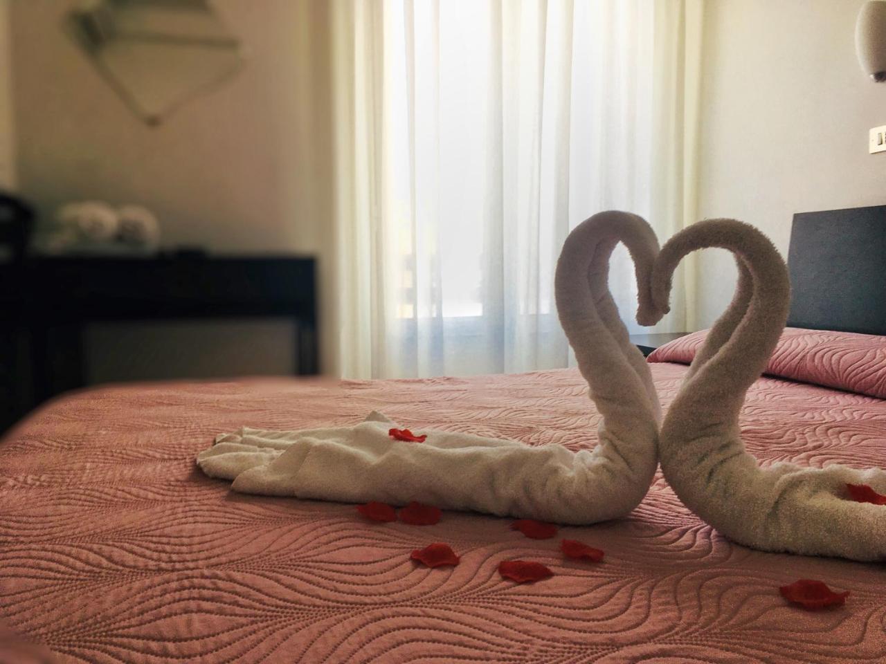 Hotel Graziana Riccione Esterno foto